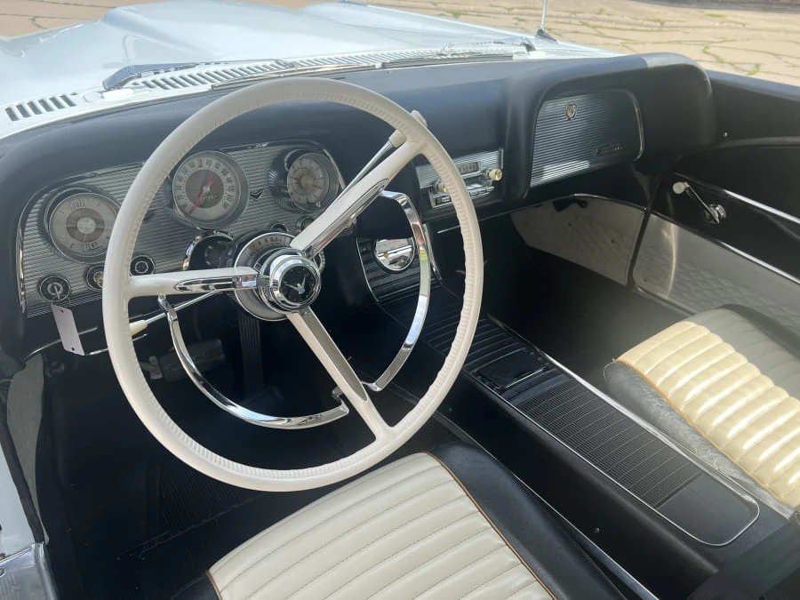 1959 Ford Thunderbird 2nd Gen - Image 11 of 18