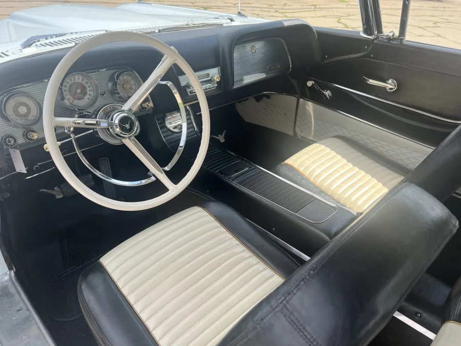 1959 Ford Thunderbird 2nd Gen - Image 10 of 18