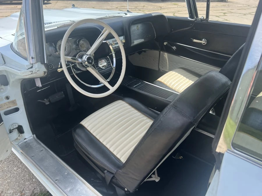 1959 Ford Thunderbird 2nd Gen - Image 9 of 18