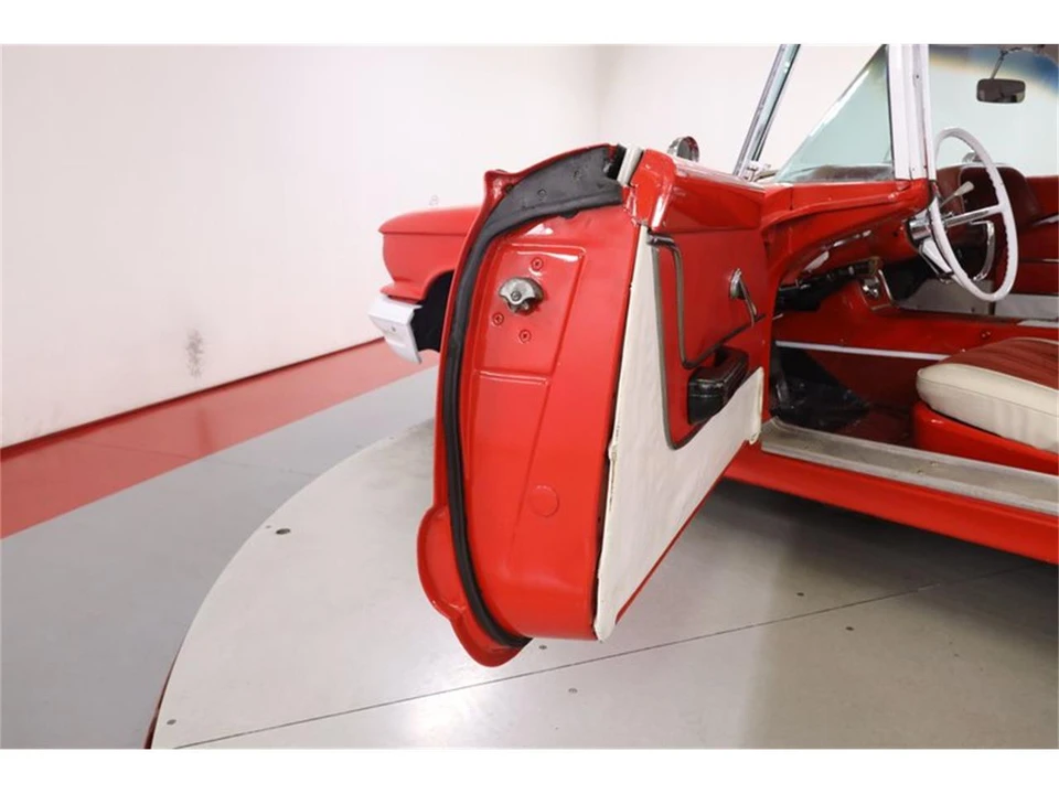 1959 Ford Thunderbird 2nd Gen - Image 23 of 31