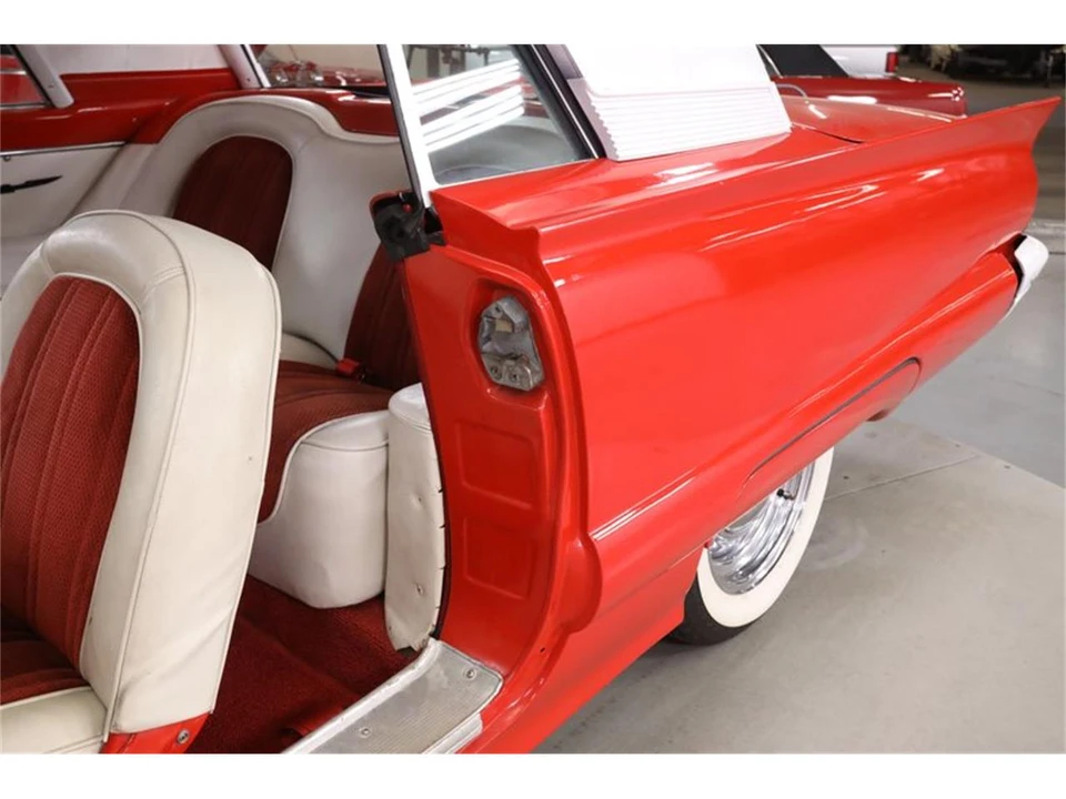 1959 Ford Thunderbird 2nd Gen - Image 24 of 31