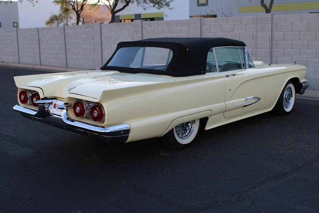 1959 Ford Thunderbird 2nd Gen - Image 16 of 21