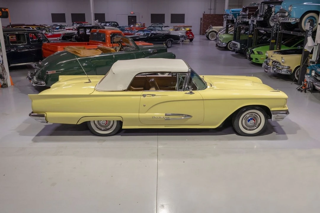 1959 Ford Thunderbird 2nd Gen - Image 19 of 31