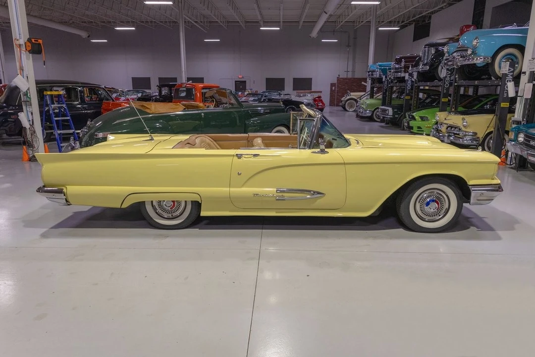 1959 Ford Thunderbird 2nd Gen - Image 27 of 31