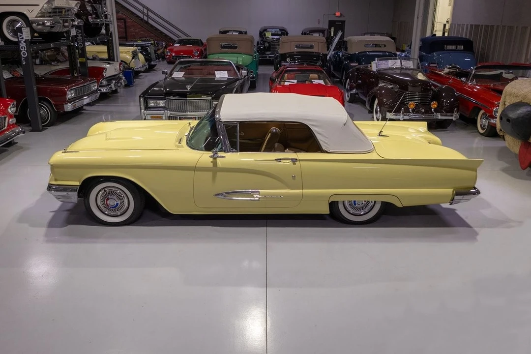 1959 Ford Thunderbird 2nd Gen - Image 23 of 31