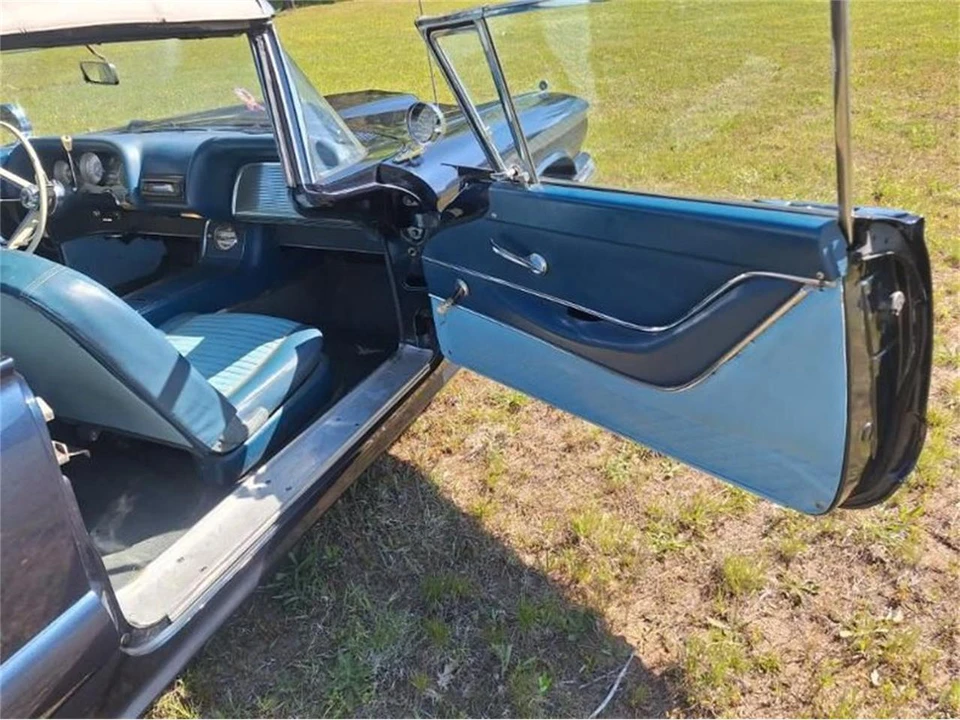 1959 Ford Thunderbird 2nd Gen - Image 21 of 31