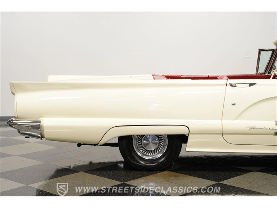 1959 Ford Thunderbird 2nd Gen - Image 28 of 31