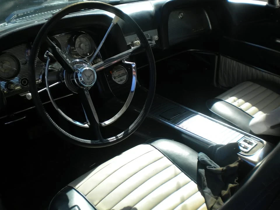 1959 Ford Thunderbird 2nd Gen - Image 3 of 5