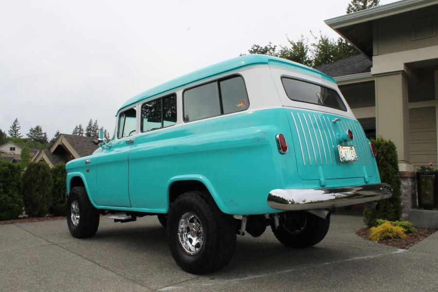 1959 GMC Suburban 4th Gen - Image 2 of 8