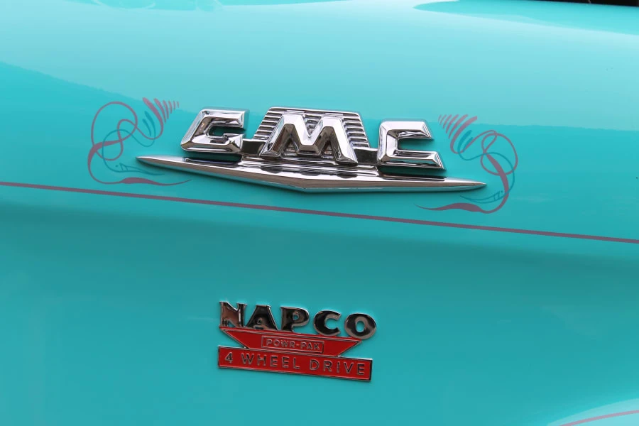 1959 GMC Suburban 4th Gen - Image 7 of 8