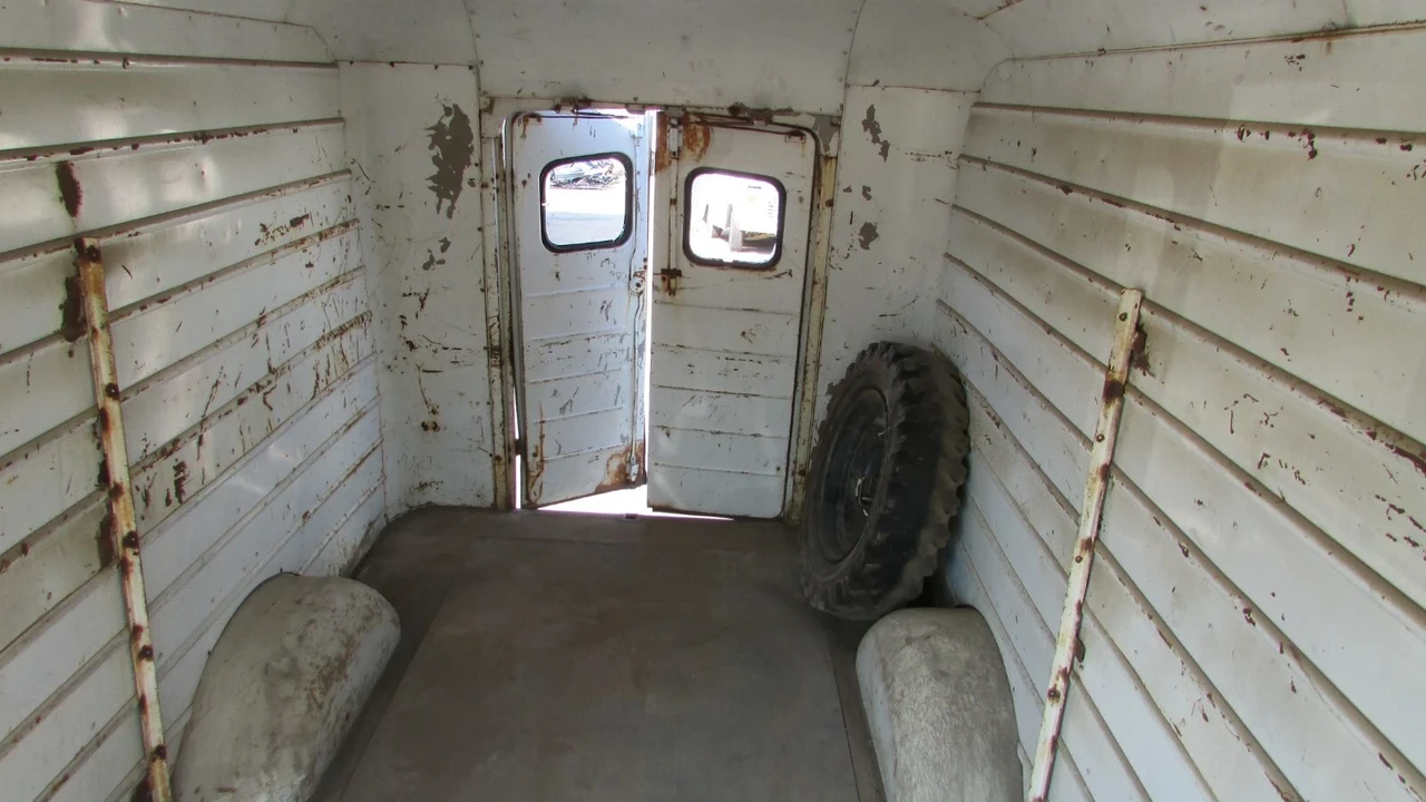 1959 International Harvester - Image 8 of 24