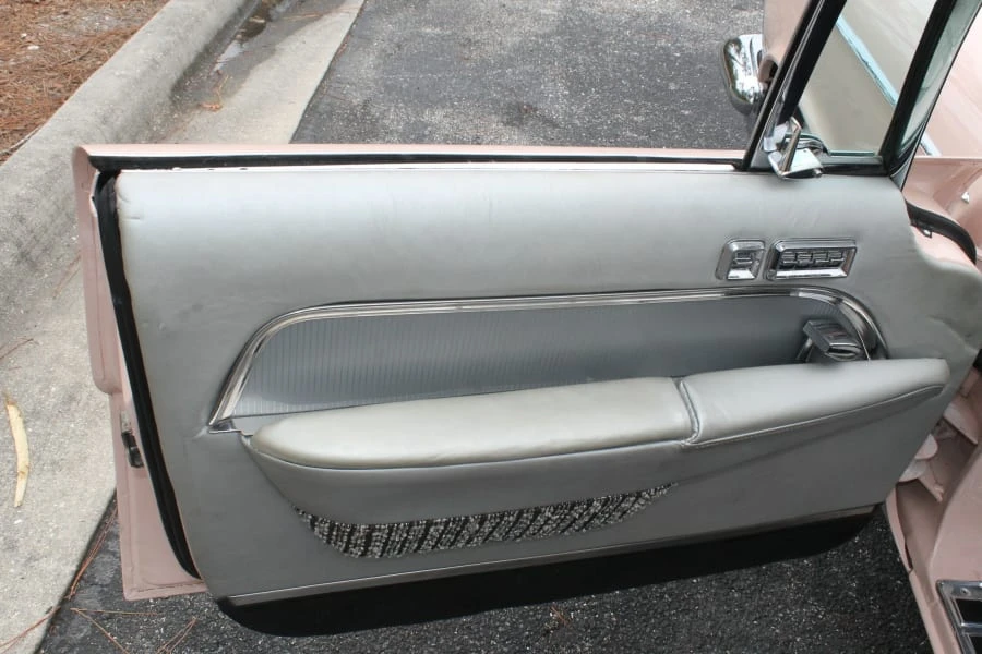 1959 Imperial Crown - Image 10 of 31