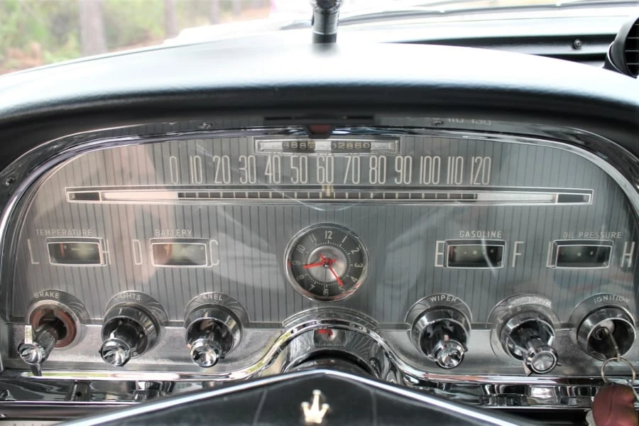 1959 Imperial Crown - Image 11 of 31