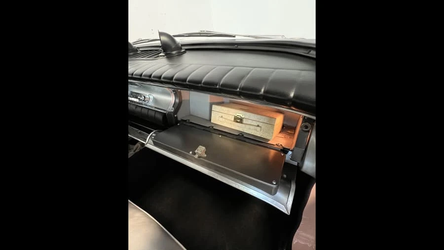 1959 Imperial Crown - Image 26 of 31