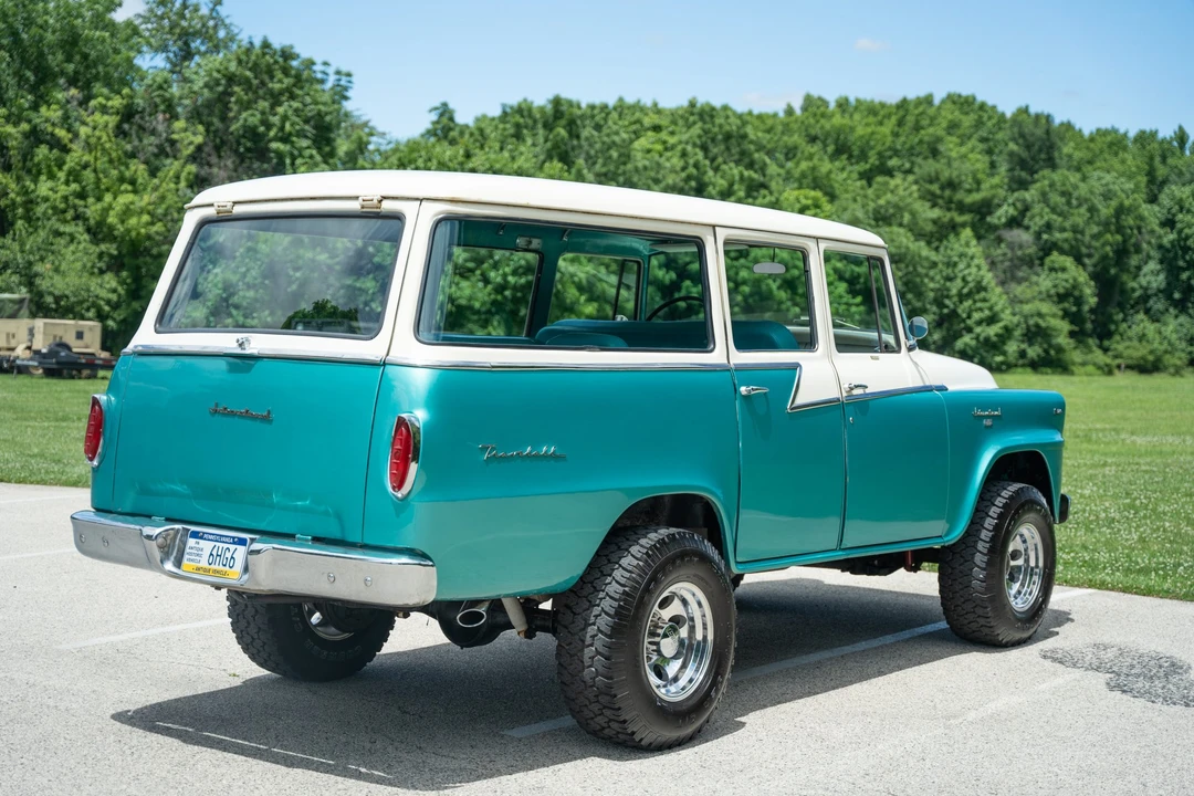 1959 International Harvester Travelall - Image 7 of 31