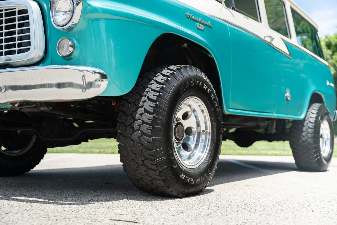 1959 International Harvester Travelall - Image 14 of 31