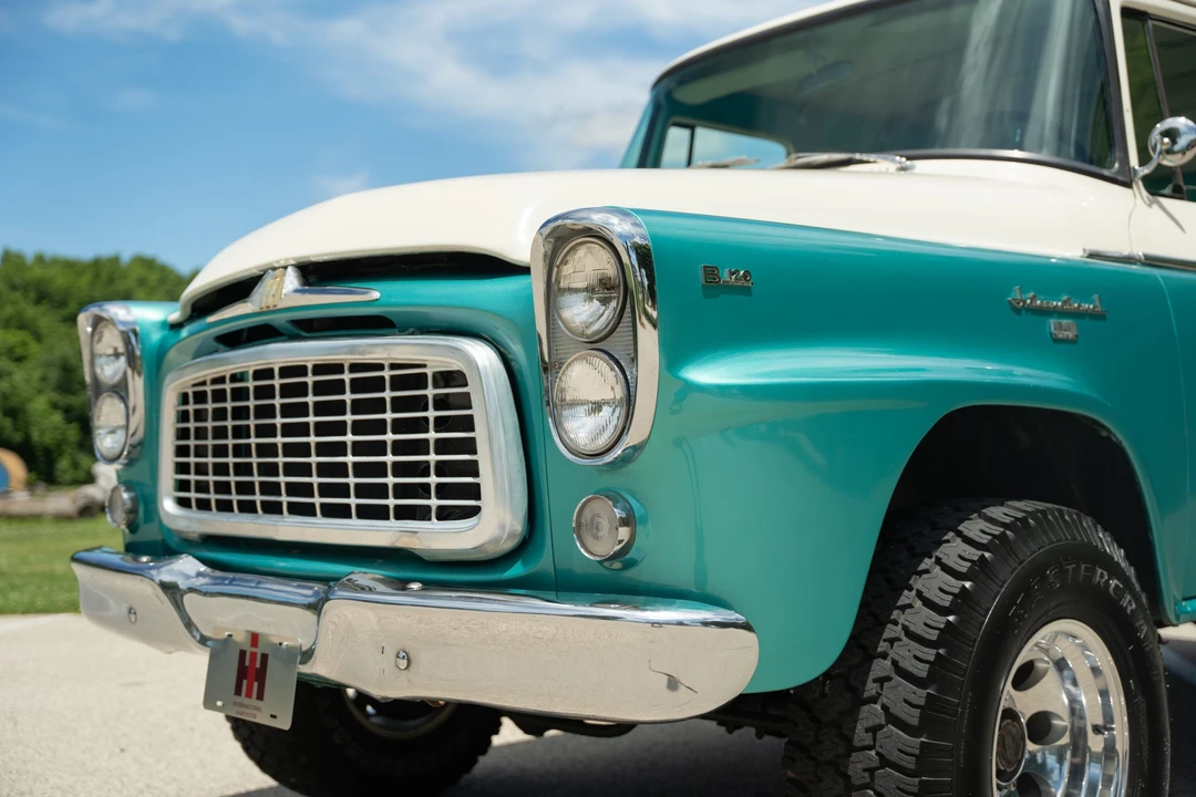 1959 International Harvester Travelall - Image 13 of 31