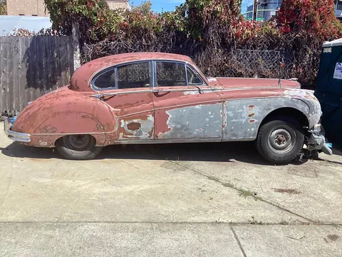1959 Jaguar Mark 9 Saloon