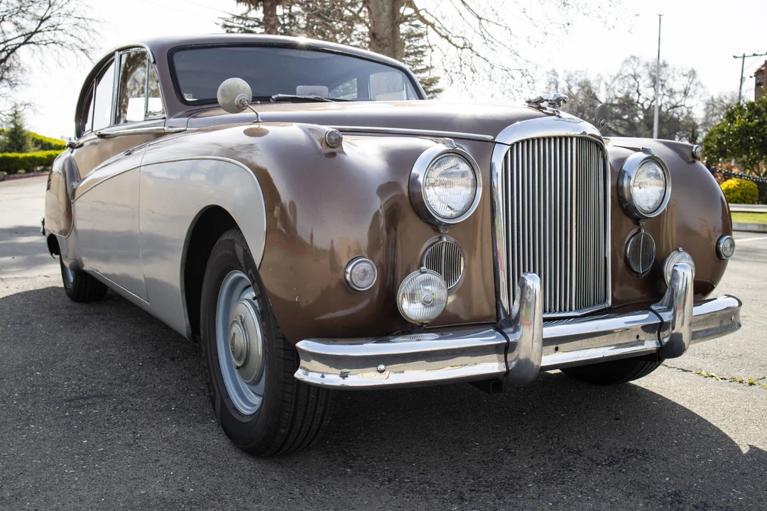 1959 Jaguar Mark VII & VIII & IX - Image 2 of 31