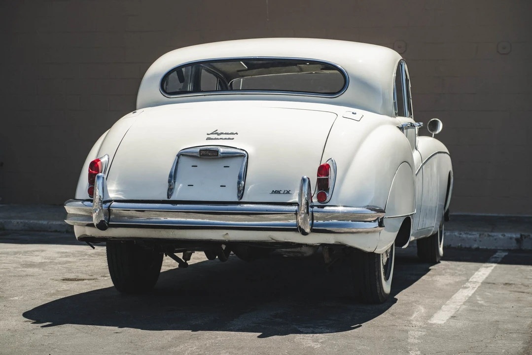 1959 Jaguar Mark VII & VIII & IX - Image 18 of 31