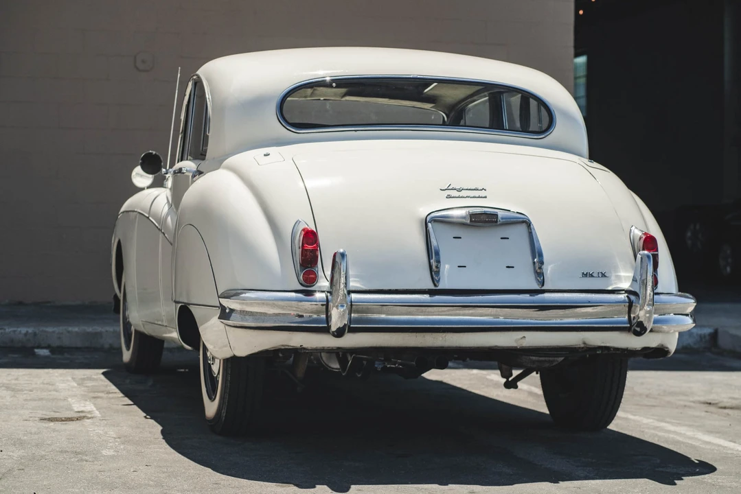 1959 Jaguar Mark VII & VIII & IX - Image 15 of 31