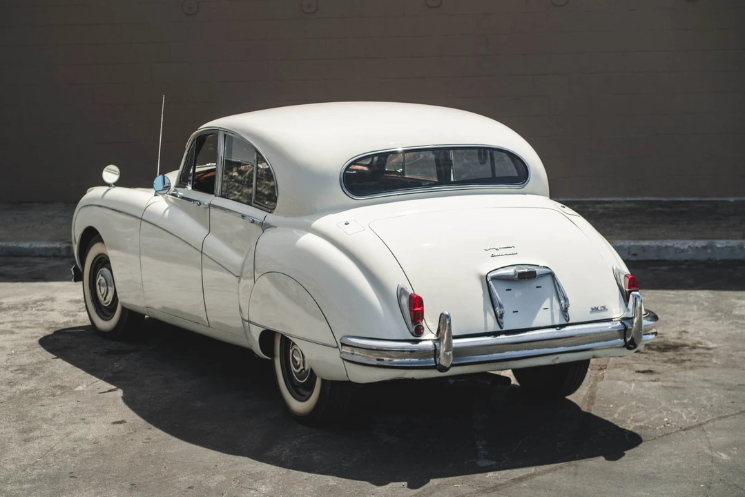 1959 Jaguar Mark VII & VIII & IX - Image 14 of 31