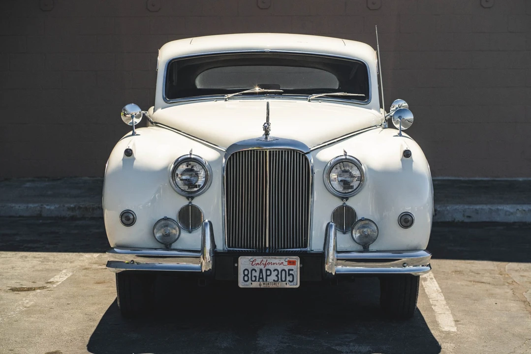 1959 Jaguar Mark VII & VIII & IX - Image 30 of 31
