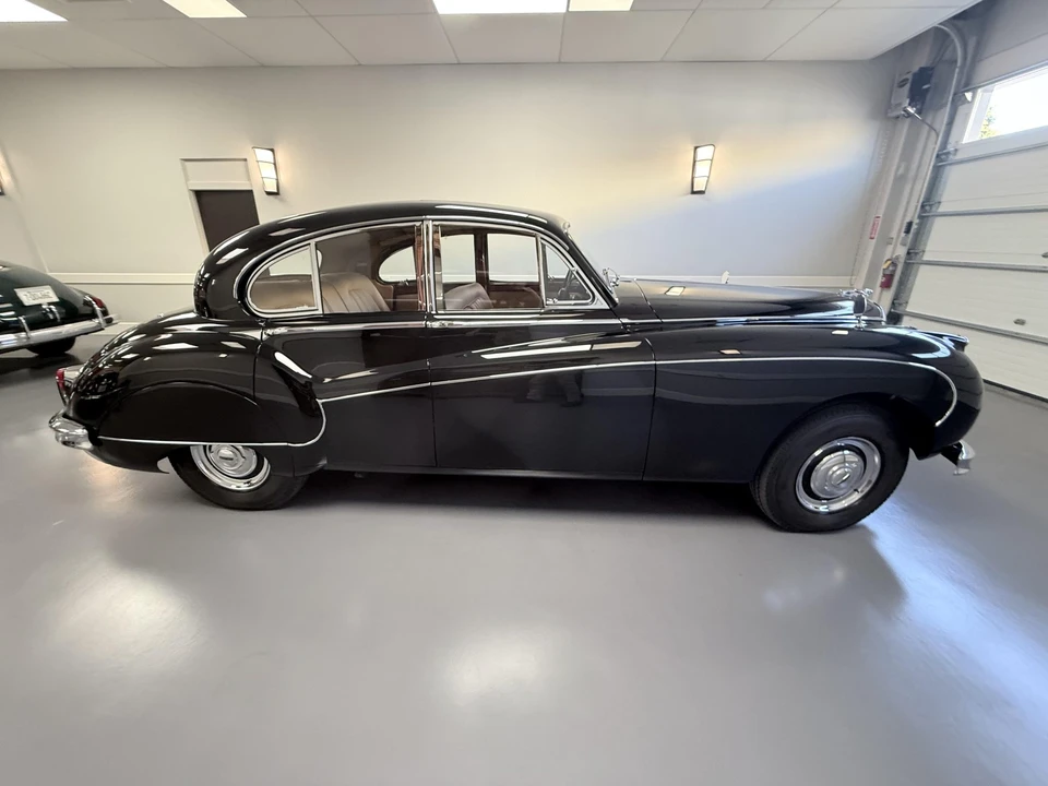 1959 Jaguar Mark VII & VIII & IX - Image 24 of 31
