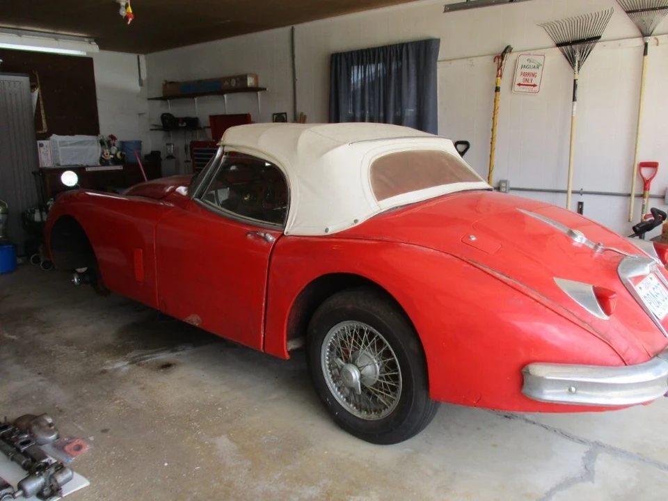1959 Jaguar XK - Image 3 of 7