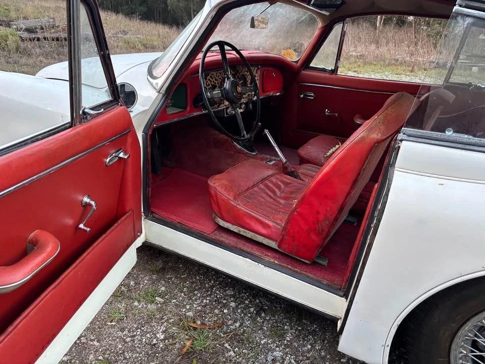 1959 Jaguar XK150 - Image 15 of 21