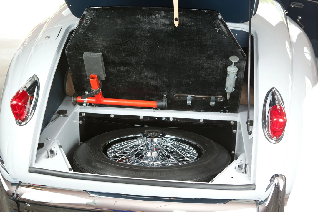 1959 Jaguar XK150 S - Image 2 of 12