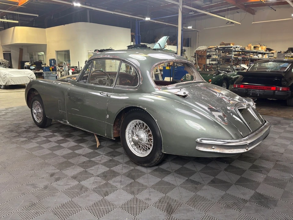 1959 Jaguar XK150 - Image 10 of 31