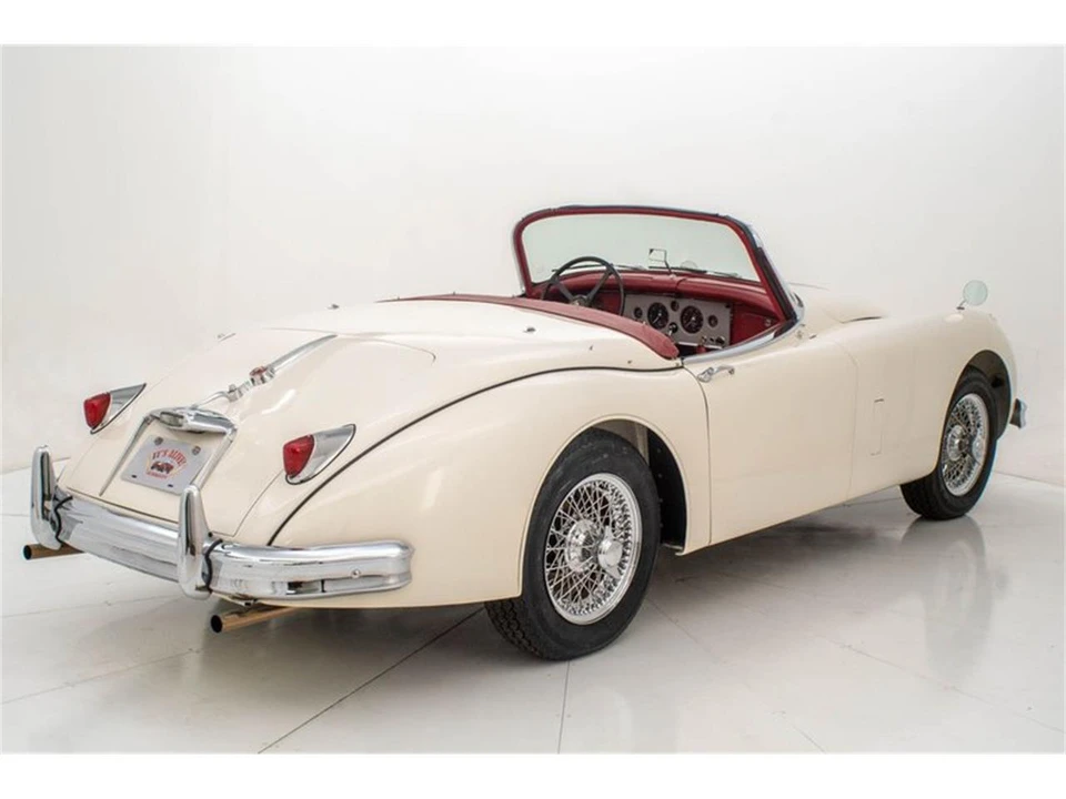 1959 Jaguar XK150 - Image 12 of 31