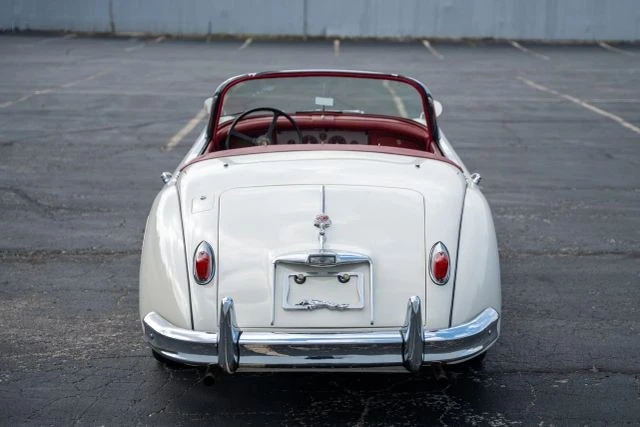 1959 Jaguar XK - Image 10 of 21