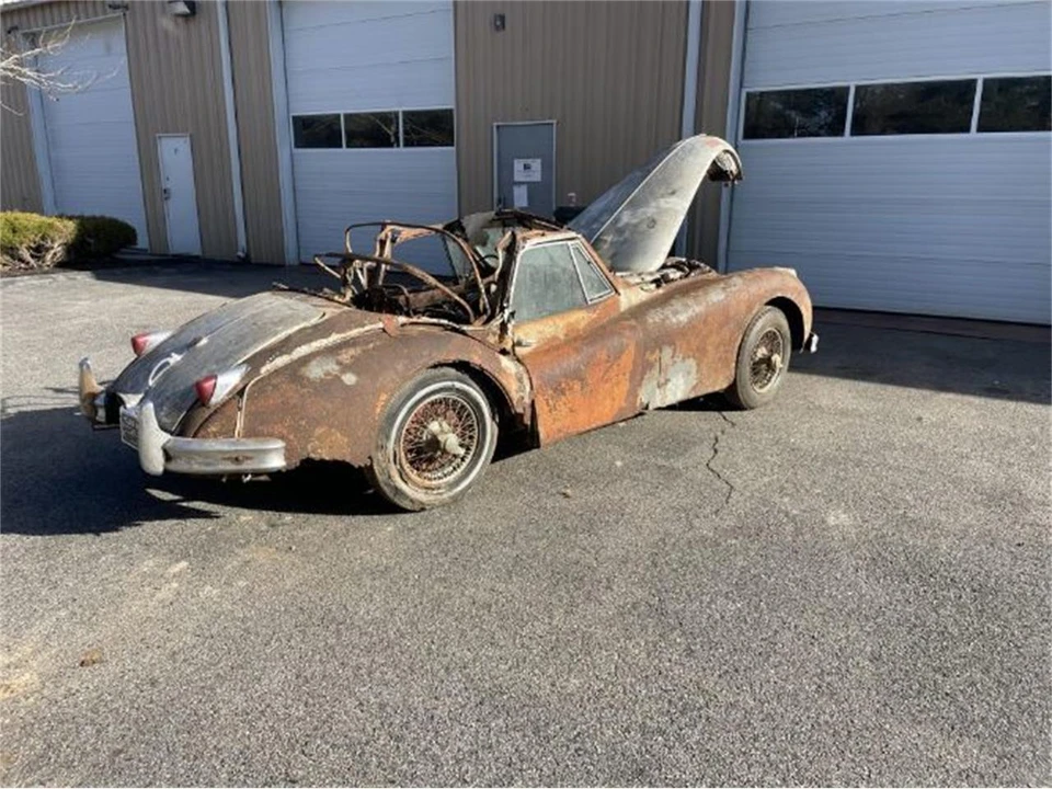 1959 Jaguar XK140 - Image 6 of 12
