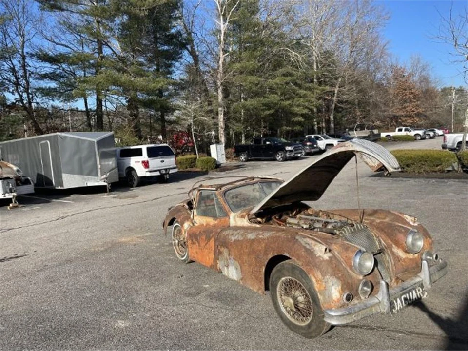1959 Jaguar XK140 - Image 7 of 12