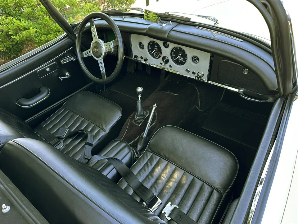 1959 Jaguar XK150 - Image 4 of 31