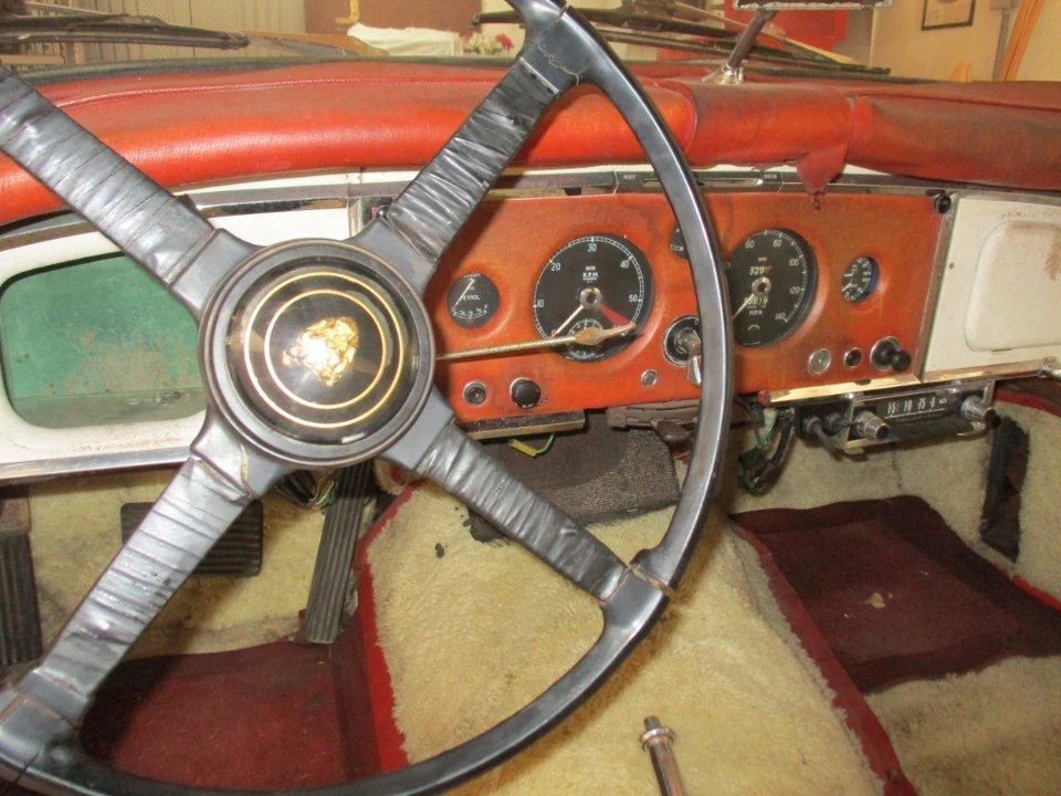 1959 Jaguar XK - Image 4 of 7