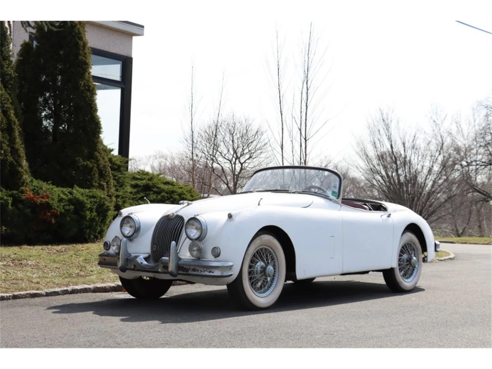 1959 Jaguar XK150 - Image 2 of 8