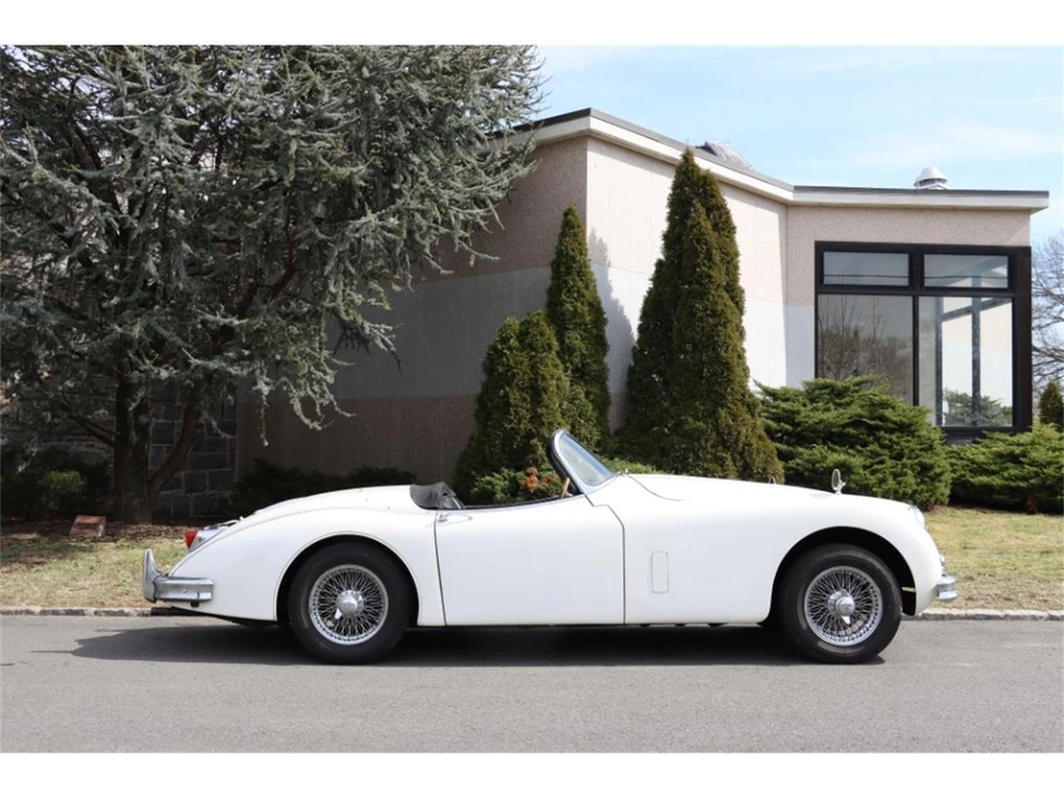 1959 Jaguar XK150 - Image 3 of 8