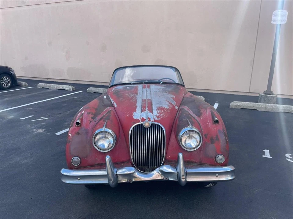 1959 Jaguar XK150 - Image 2 of 5