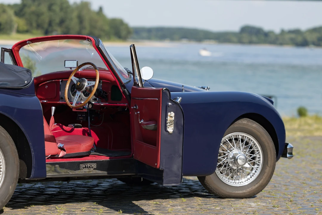 1959 Jaguar XK150 DHC Drophead - Image 29 of 31