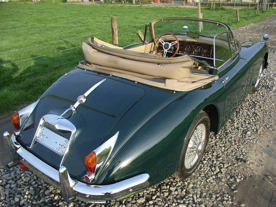1959 Jaguar XK150 S - Image 3 of 4