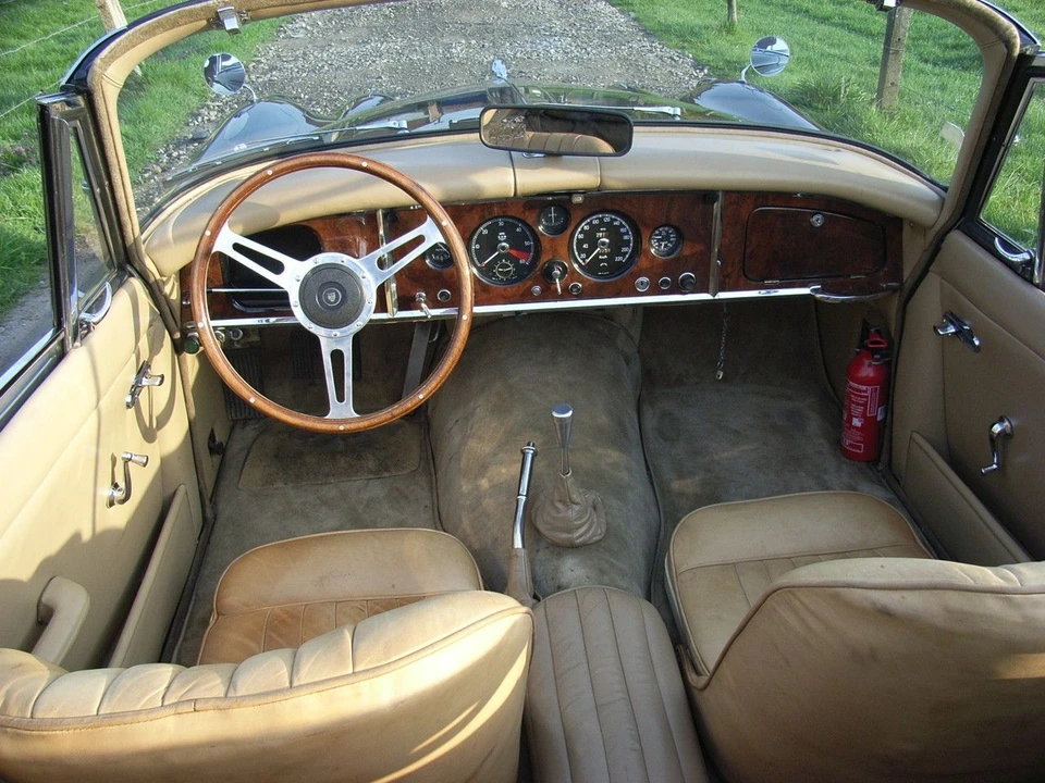 1959 Jaguar XK150 S - Image 4 of 4