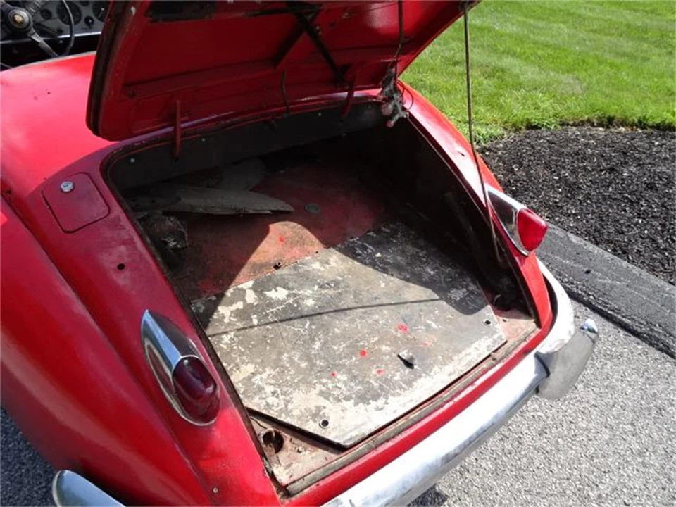 1959 Jaguar XK150 - Image 11 of 22