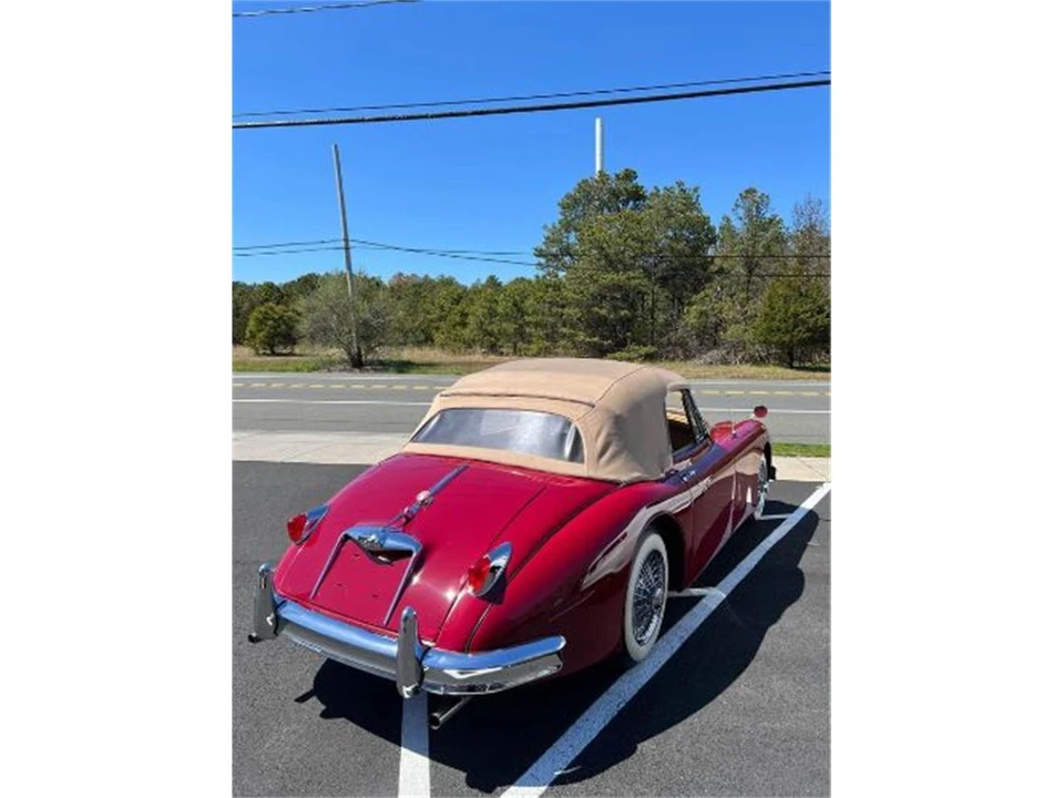 1959 Jaguar XK150 - Image 3 of 9
