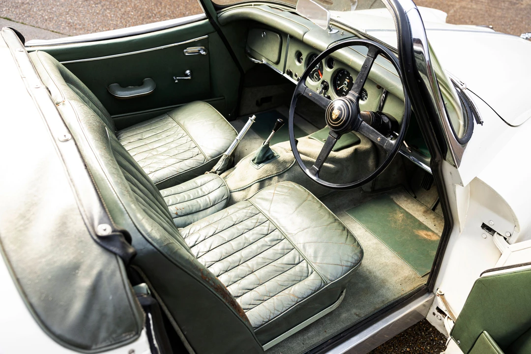 1959 Jaguar XK150 S - Image 9 of 24