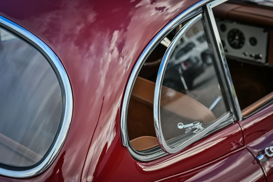 1959 Jaguar XK150 S - Image 12 of 31