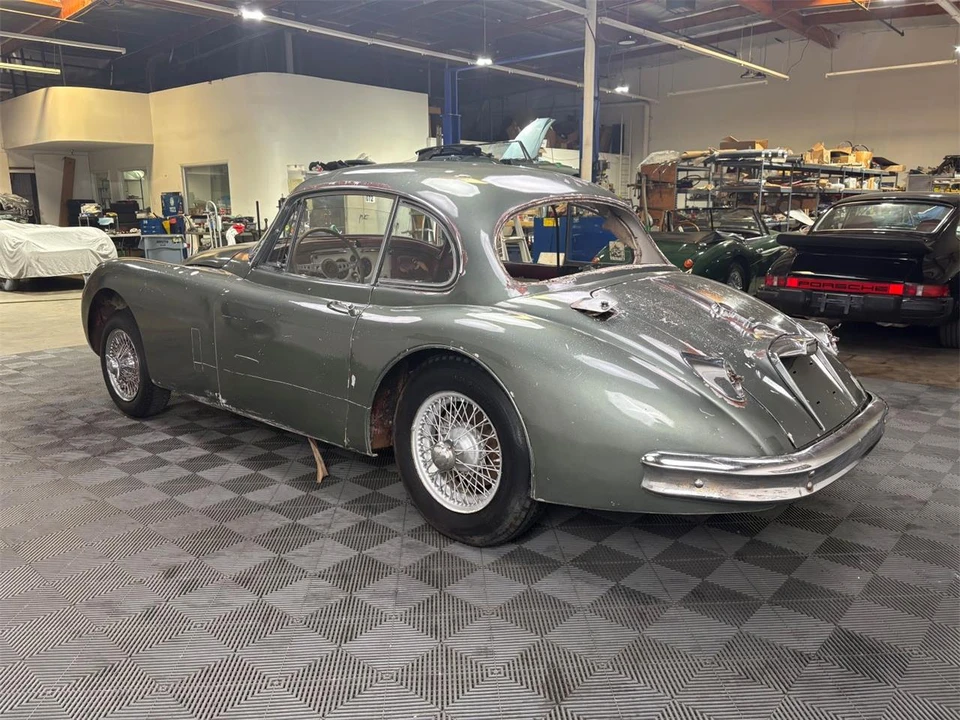 1959 Jaguar XK150 - Image 10 of 31