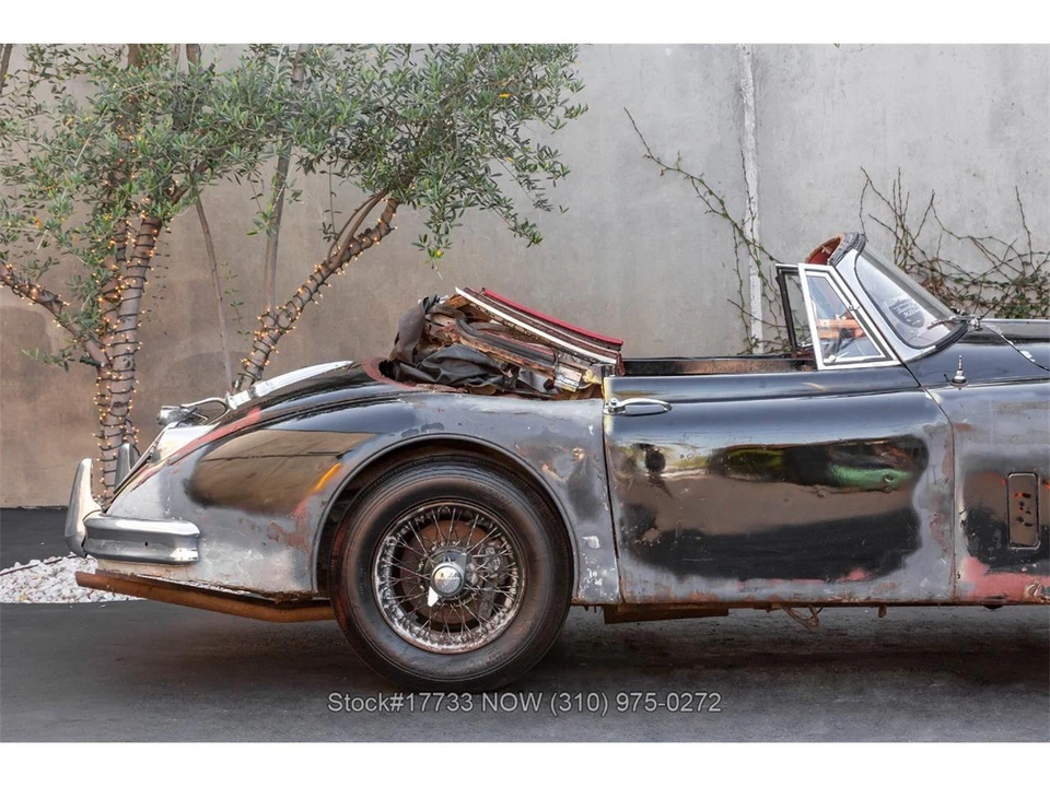 1959 Jaguar XK150 - Image 10 of 31